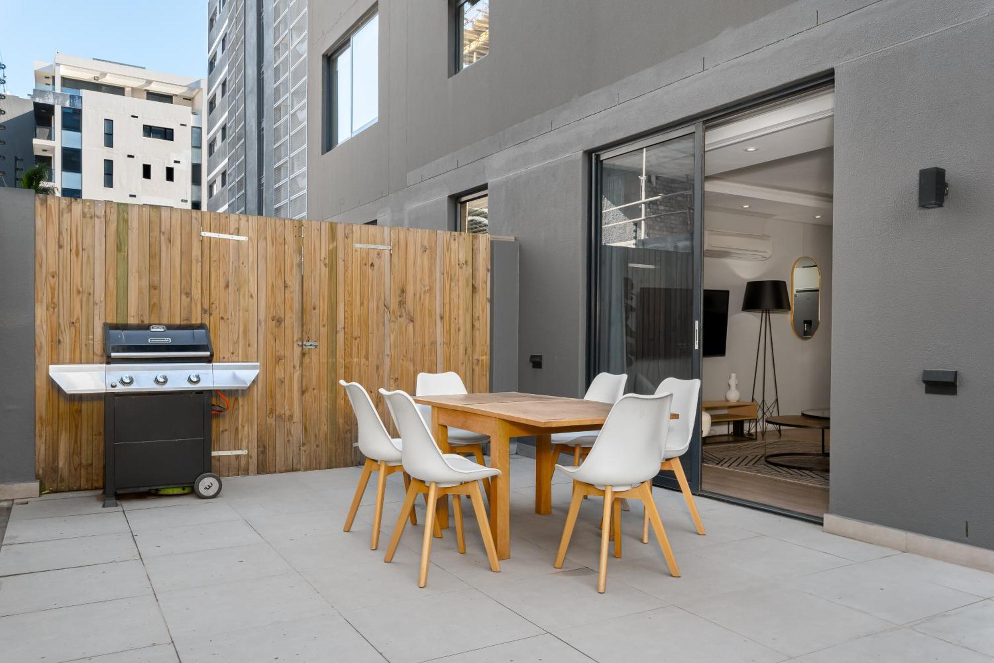 Warwick Apartments By Propr Cape Town Exterior photo